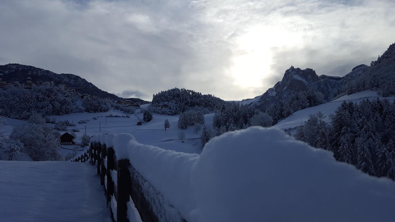 Appartamento Sonnenresidenz Kastelruth Esterno foto